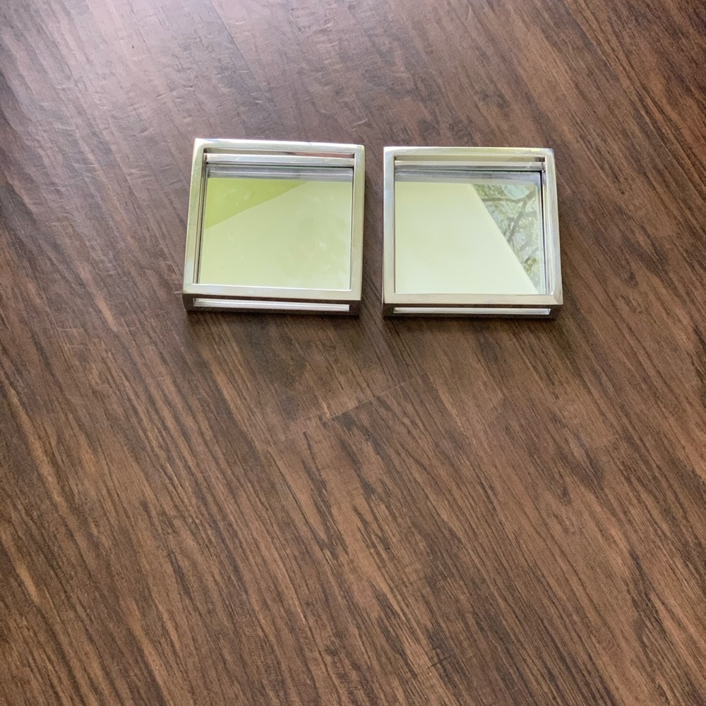 Pottery barn jewelry holder